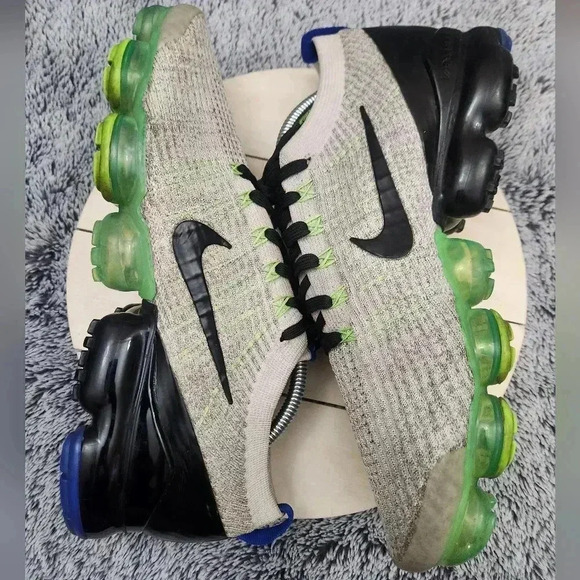 Nike Air VaporMax Flyknit 3.0 Vast Grey Men’s size 11 - Picture 5 of 9
